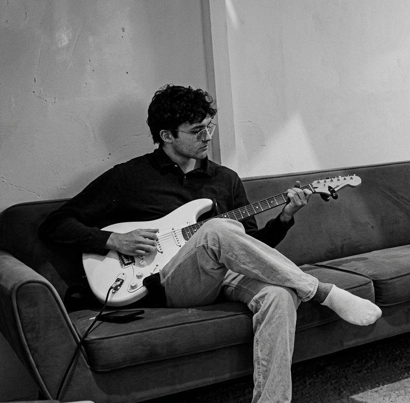 Chris - UI/UX Designer